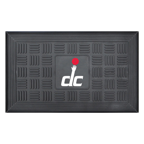 19.5" X 31.25" Black and Red NBA Washington Wizards 3-D Team Medallion Doormat - IMAGE 1