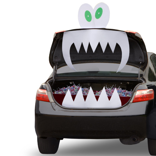 Trick or Treat Freaky Fangs Halloween Car Kit - IMAGE 1