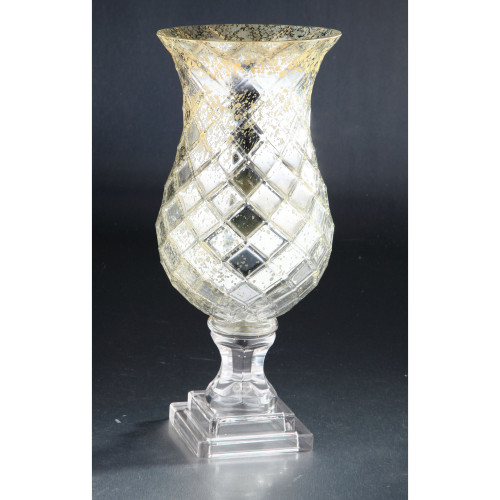 18" Silver Tone Diamond Pattern Glass Hurricane Candleholder - IMAGE 1