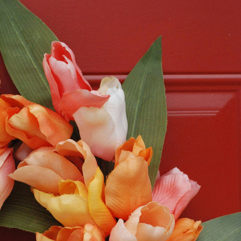 Refresh Your Home: Our 6 Favorite Spring Wreaths, Plus Creative Ways to Showcase Them