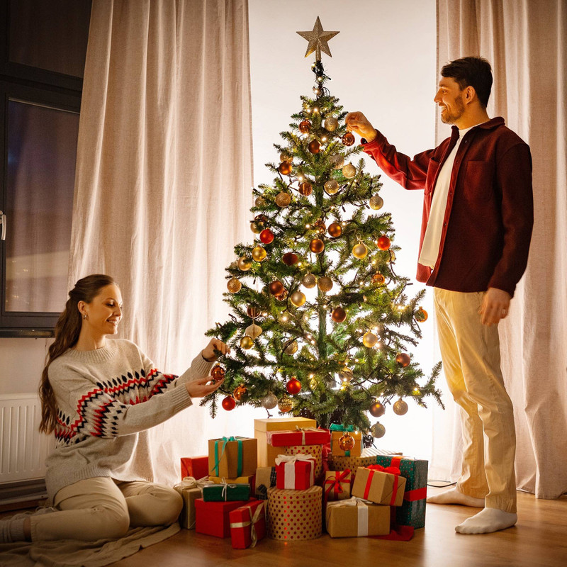 5 Reasons to Love Artificial Christmas Trees