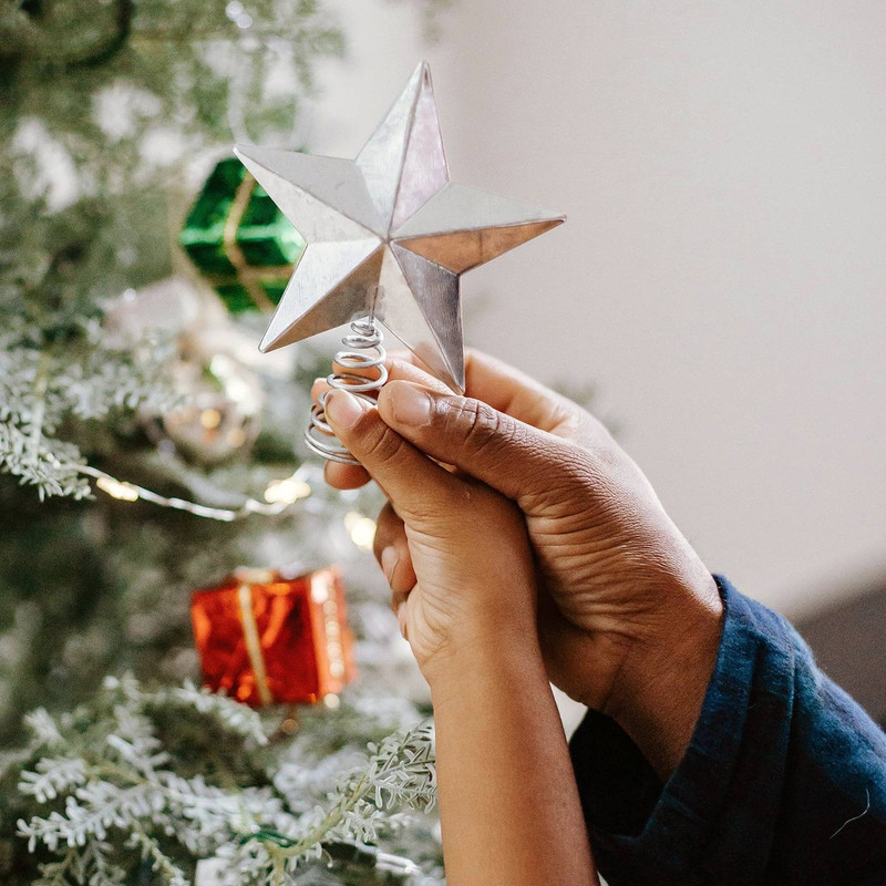 What's Your Style? Our Favorite Christmas Tree Toppers for 2024