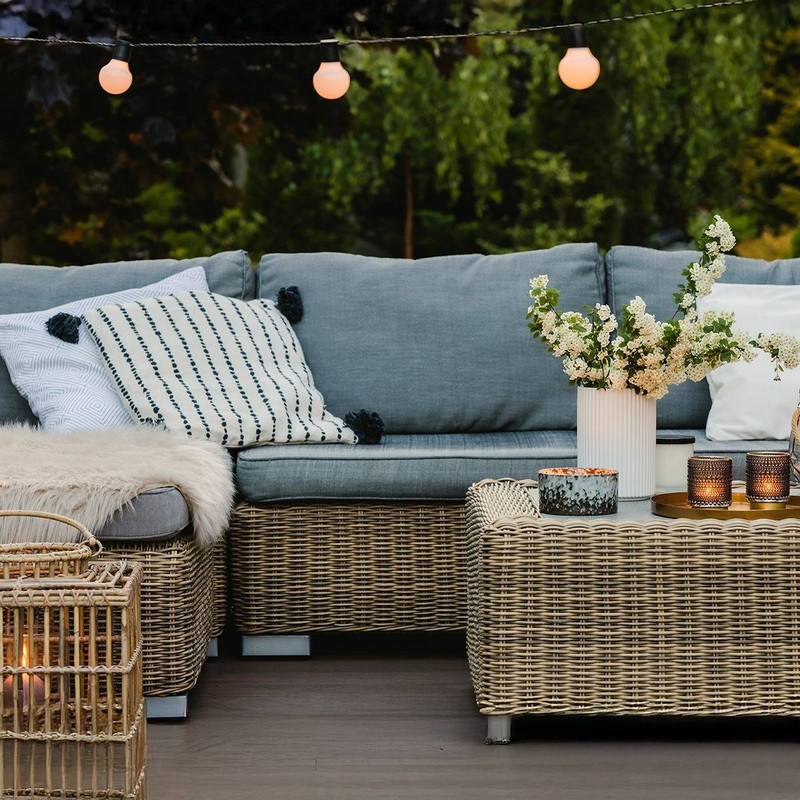 5 Favorite Accents for a Stylish Summer Outdoor Retreat