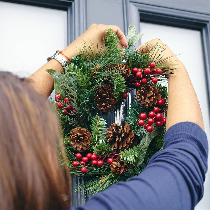 Beautiful Christmas Wreaths You May Have Missed: Discover These Attention-Worthy Holiday Gems