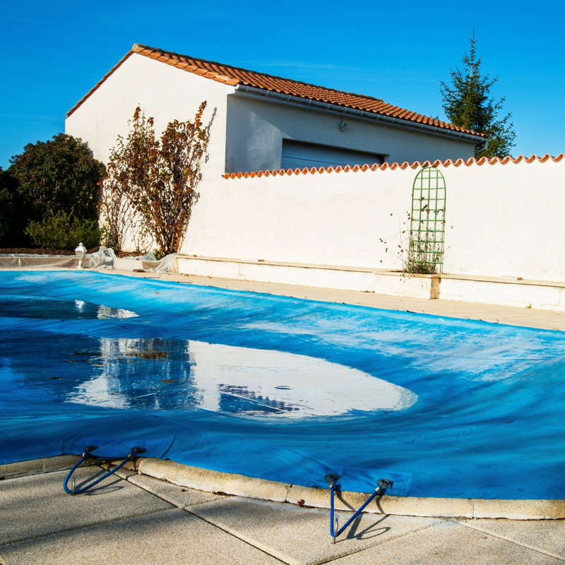 North, South, East and West: When is the Best Time to Open My Swimming Pool?