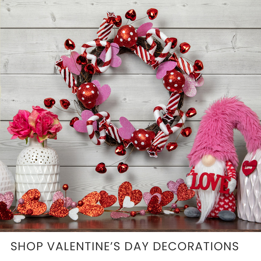 Shop Valentine's Day Decorations on Christmas Central