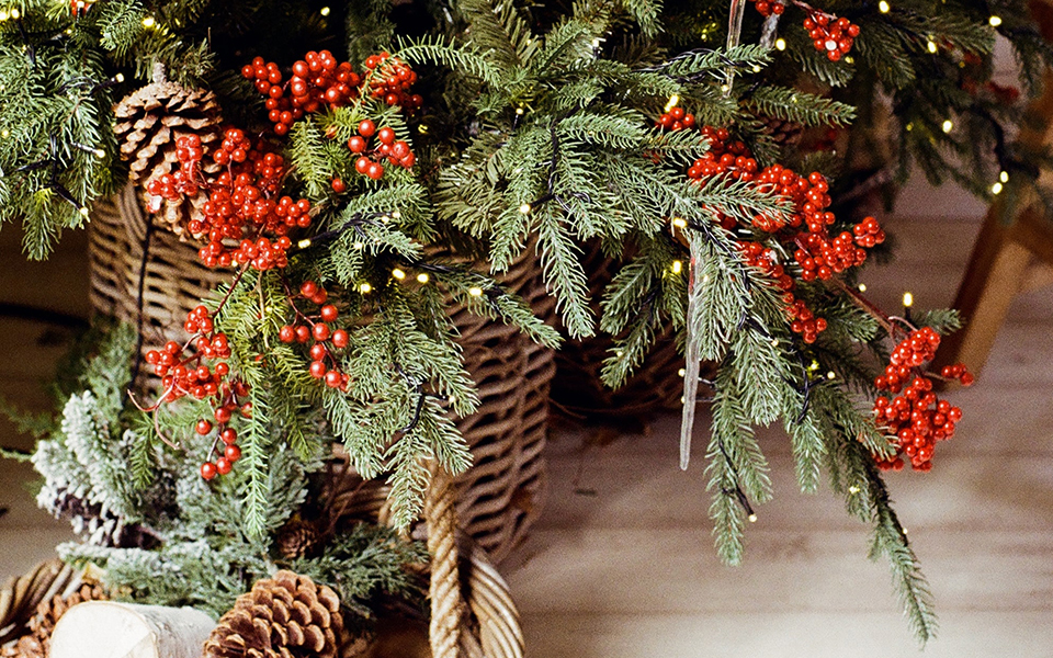 Uncovering the Decorator's Secret: How to Use Christmas Tree Picks