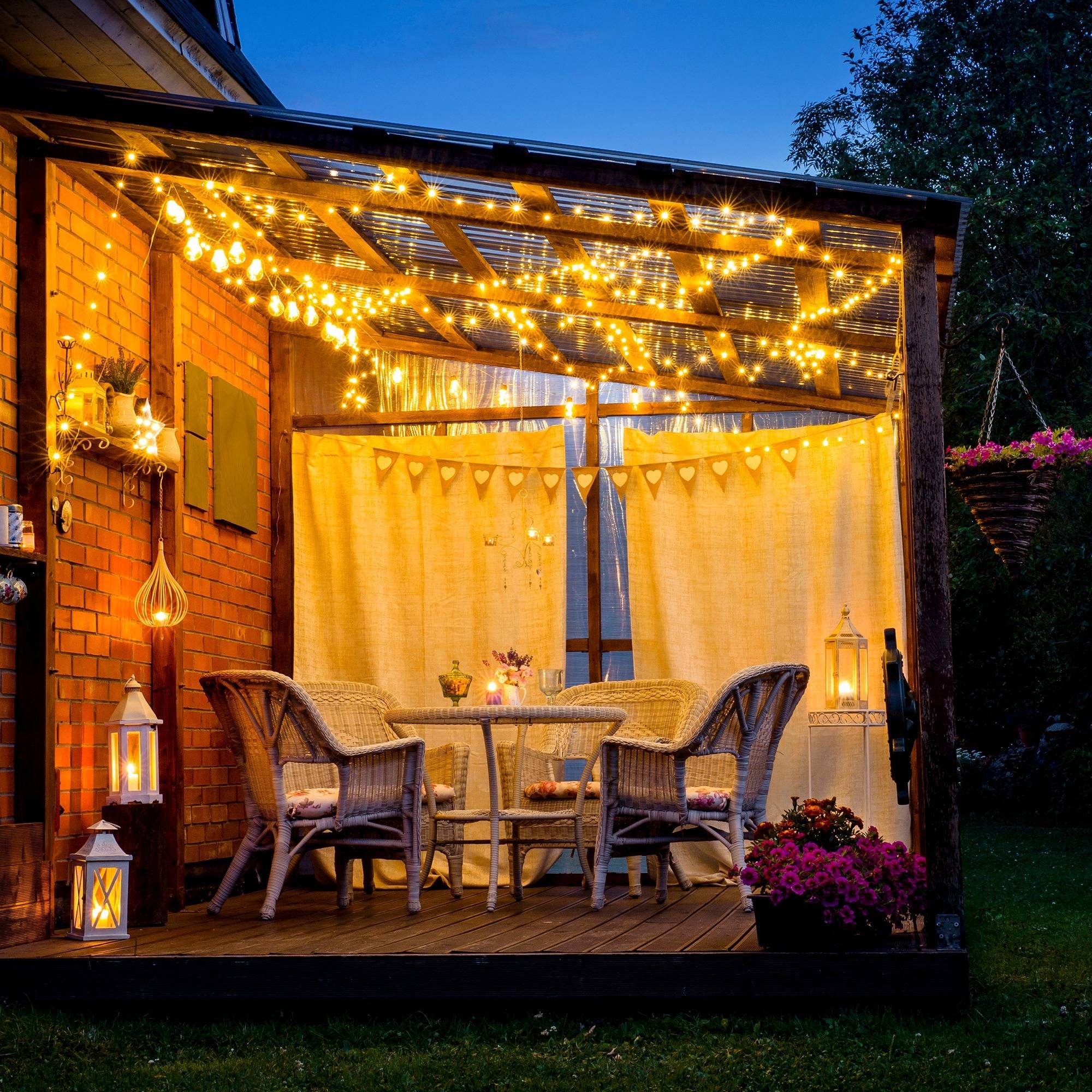 11 Stunning Ways To Use Christmas Lights All Year Long Christmas Central