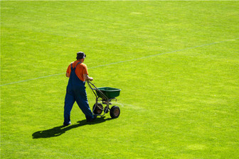 Choosing The Right Spreader Choosing The Right Spreader