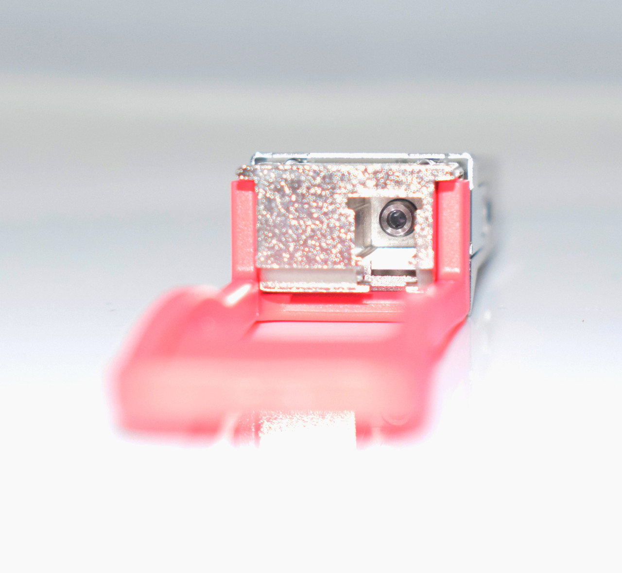 QSFP-10010-WB - QSFP28 100G BiDi LR1 optical transceiver, single-mode single strand, 1331/1271nm, 10Km, one LC/UPC connector