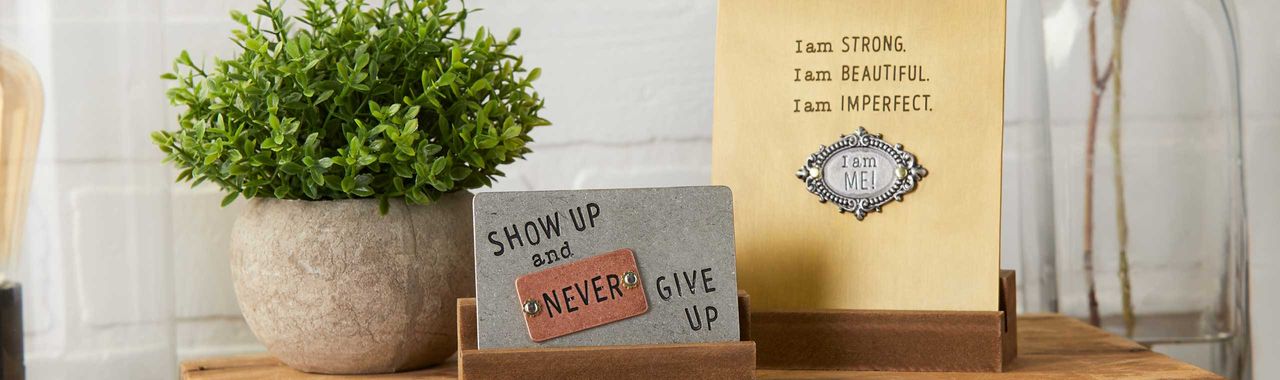She inspires metal plates with inspiring quotes