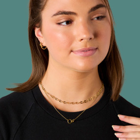 Gold Interlocking Necklace 16in