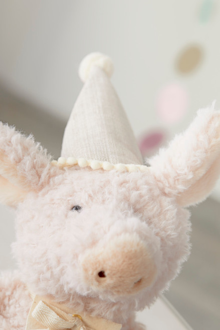 Piggy Wigg the Birthday Pig Plush Toy slide 