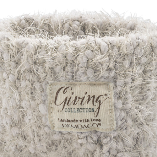 Giving Collection Cool Cream Cozy Giving Socks Set slide 