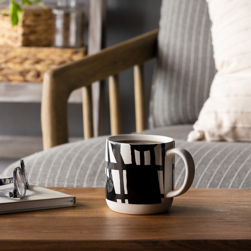 ArtLifting Mug - Bold Black and White slide 