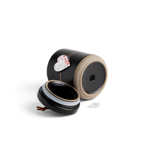 Love You Art Heart Candle with Lid slide 