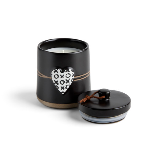 Hugs & Kisses Art Heart Candle with Lid slide 