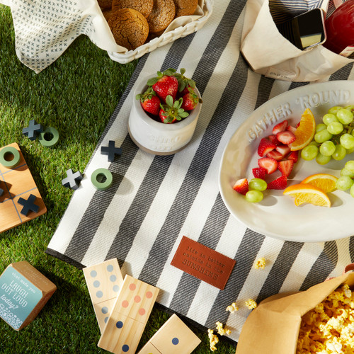 Sunshine Outdoor Mega Blanket slide 