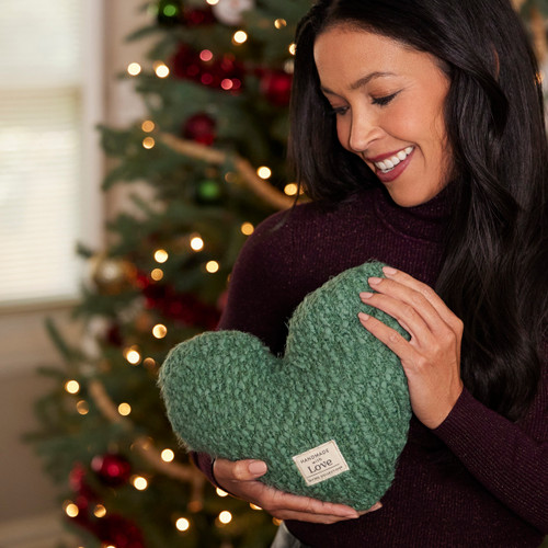 Giving Collection Green Weighted Giving Heart 1.85lb slide 