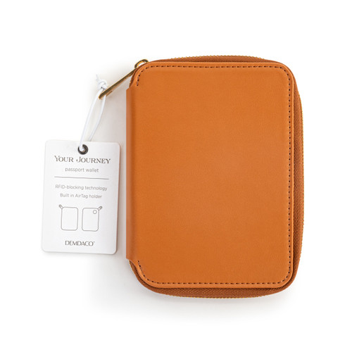 Saddle Passport RFID Wallet - 4x6in slide 