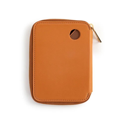 Saddle Passport RFID Wallet - 4x6in slide 