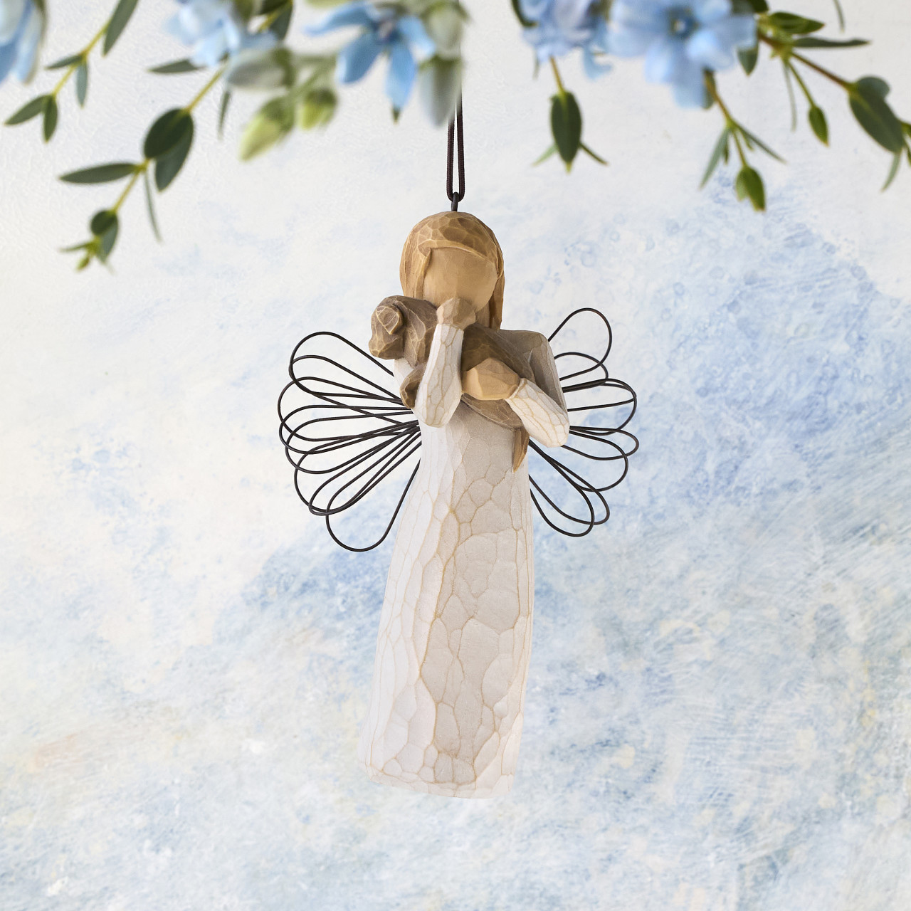 Angel of Friendship Ornament thumbnail