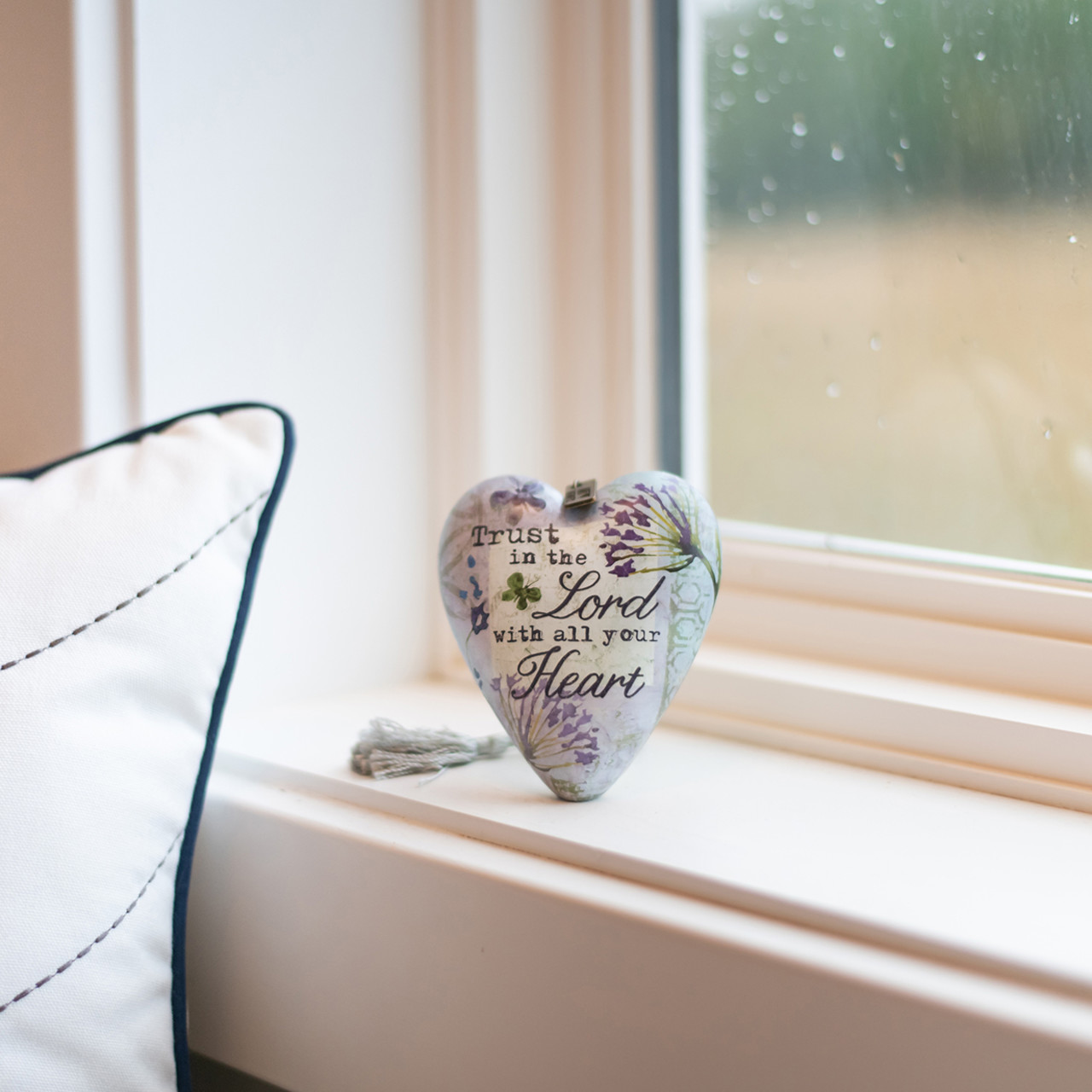 Trust In The Lord Art Heart thumbnail