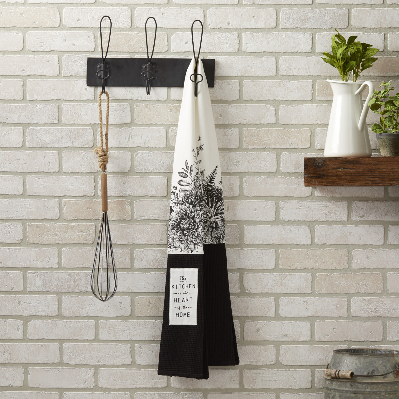 byDesign Serving Black & White Heart of Home Kitchen Boa 4" x 69" thumbnail