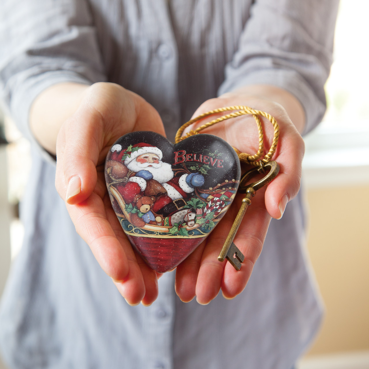 Believe Santa Art Heart Christmas Sculpture thumbnail