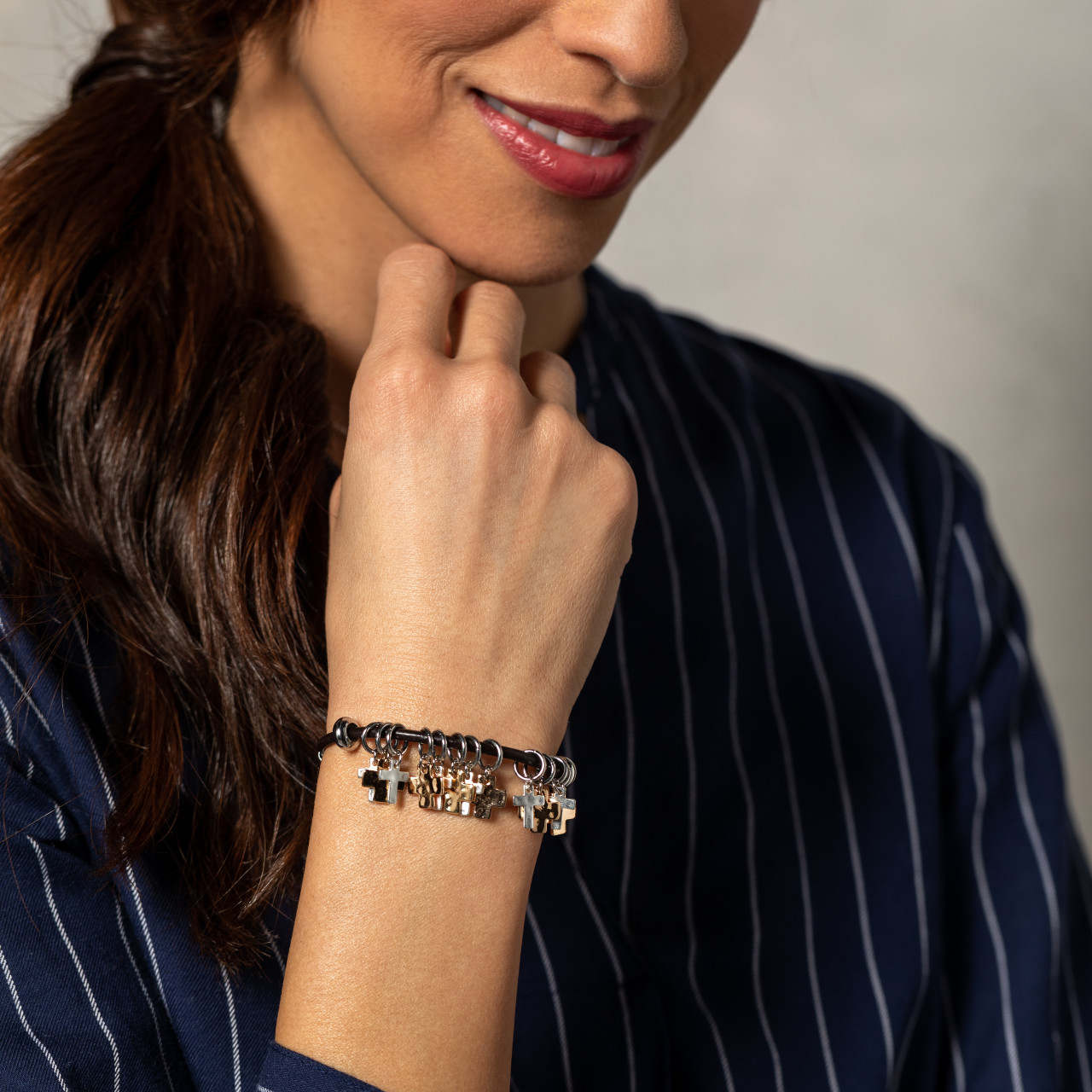 Giving Collection Adjustable Cross Charm Bracelet 7.5" thumbnail