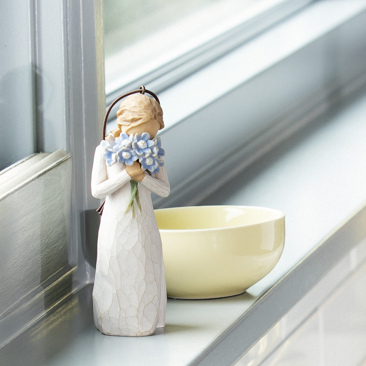 Forget-me-not Ornament thumbnail