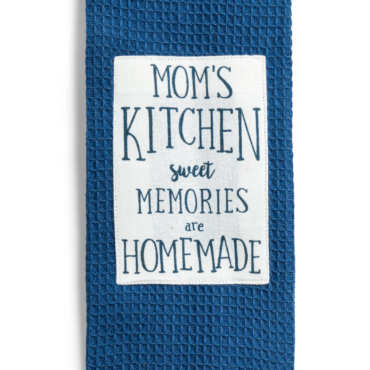 Mom's Kitchen Boa thumbnail