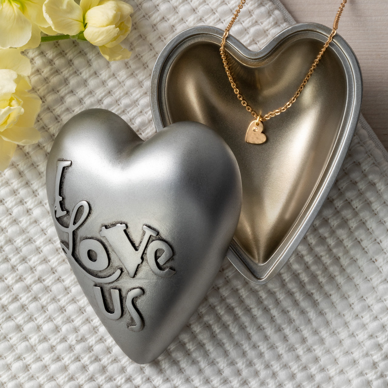 I Love Us Art Heart Keeper thumbnail