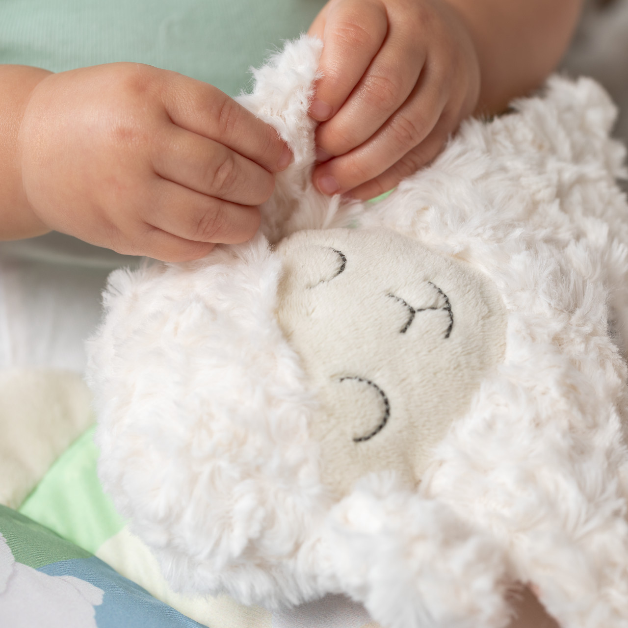 Goodnight Prayer Lamb Book thumbnail