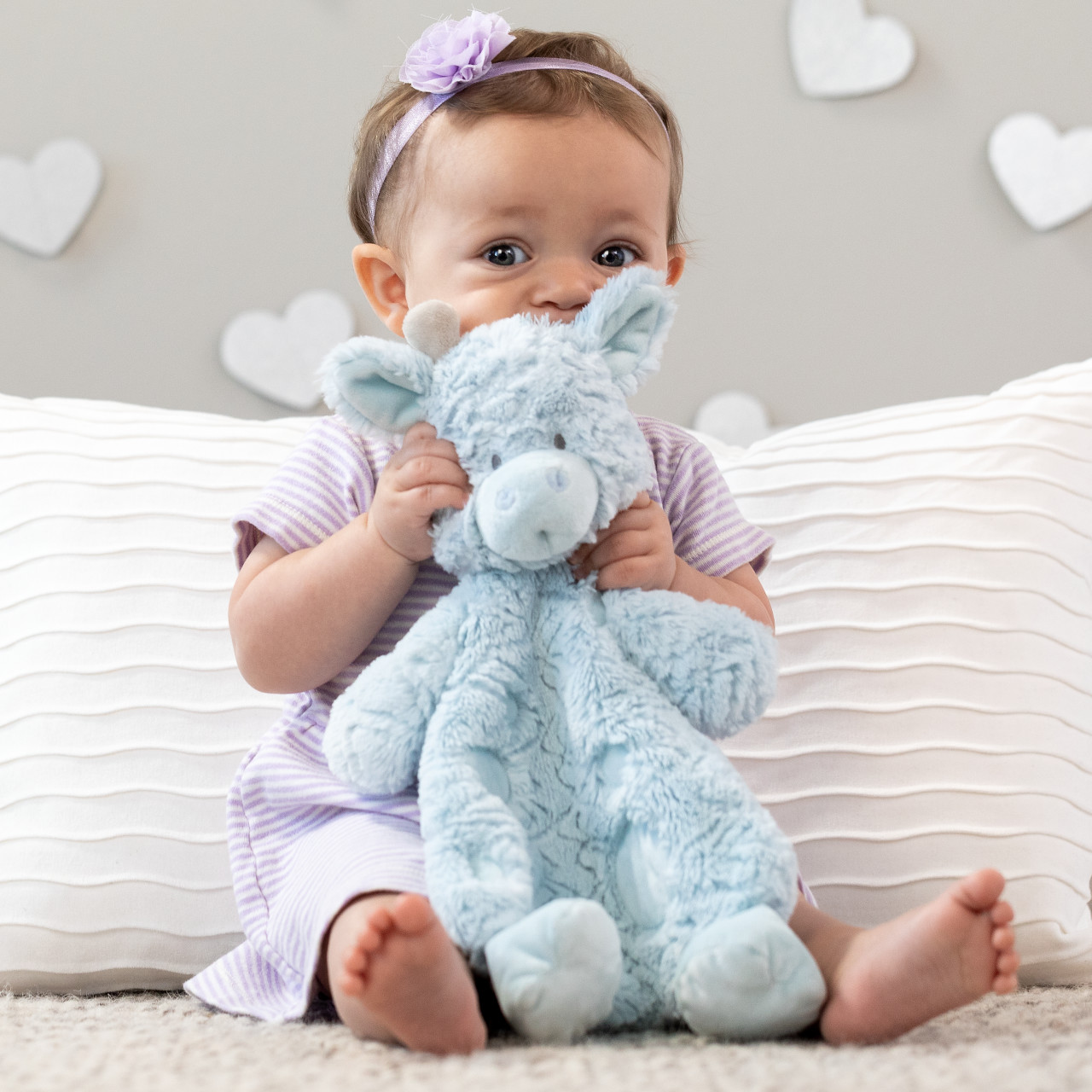 Griffin Giraffe Rattle Blankie thumbnail