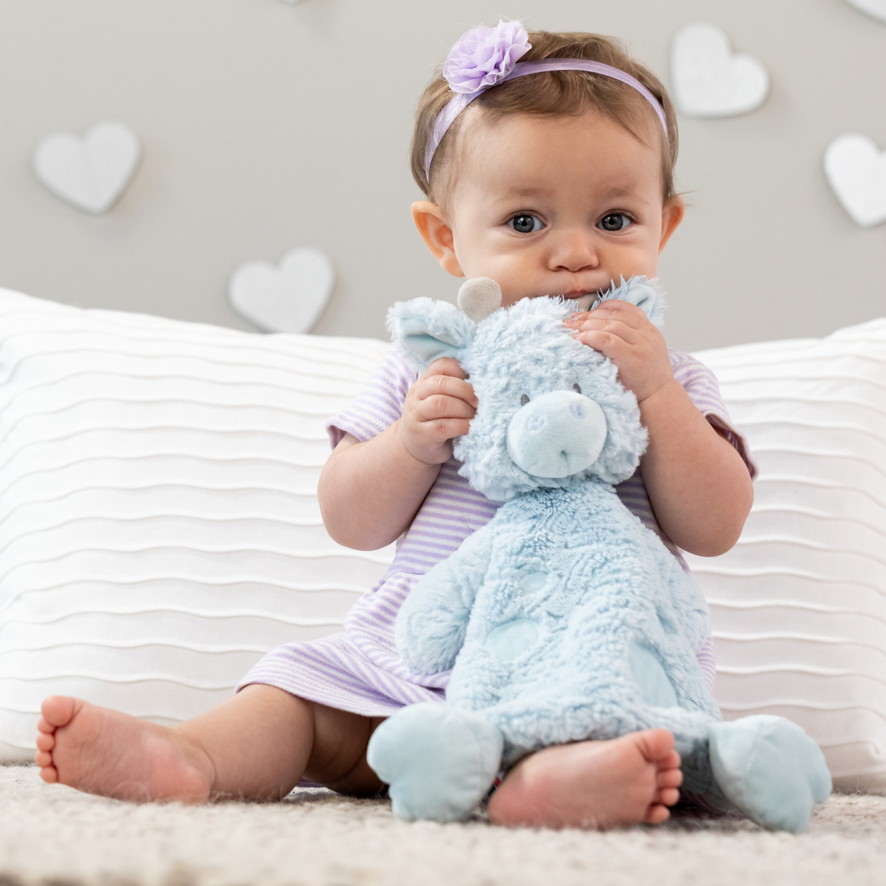 Griffin Giraffe Rattle Blankie thumbnail