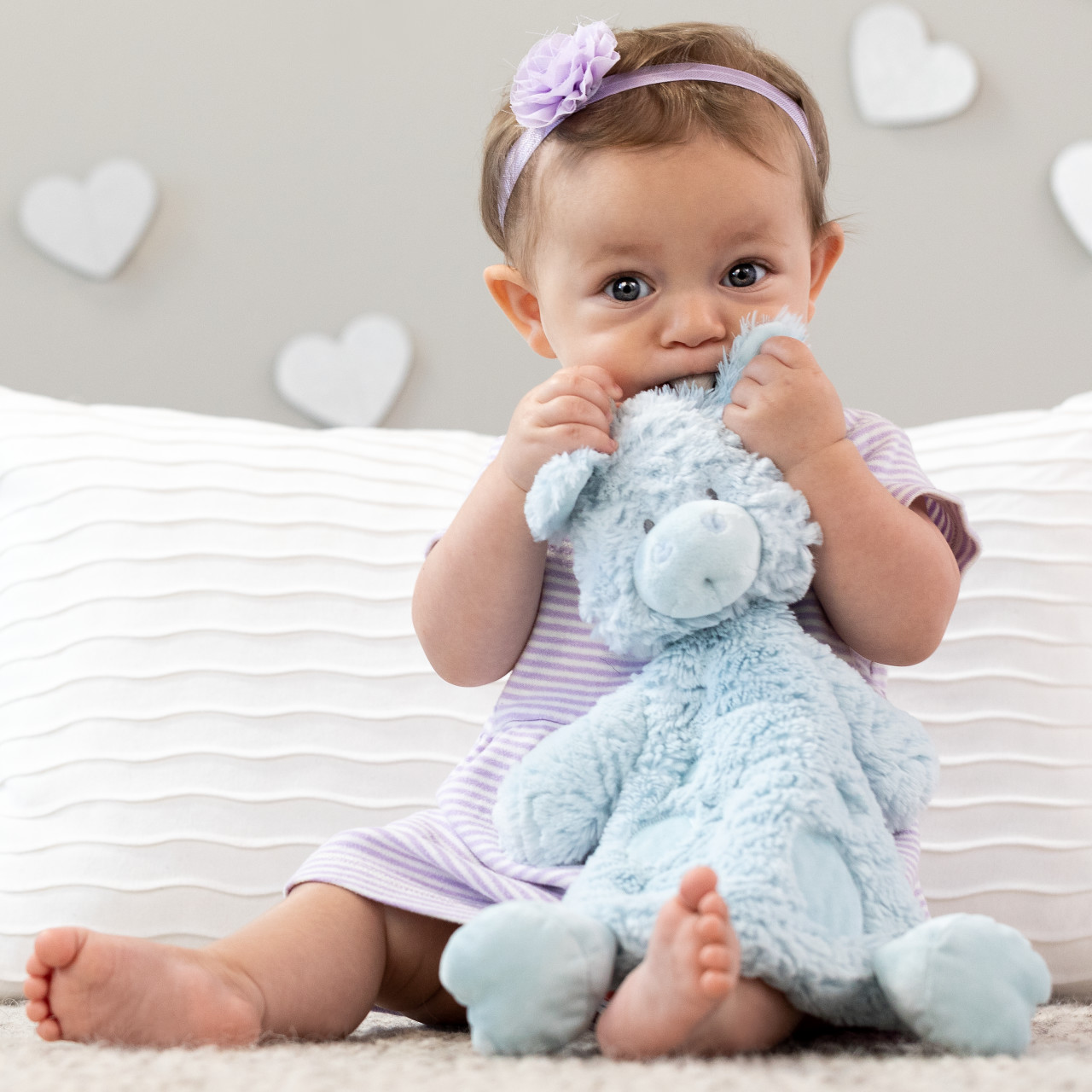 Griffin Giraffe Rattle Blankie thumbnail