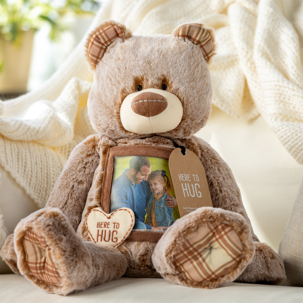 Here to Hug Bear thumbnail