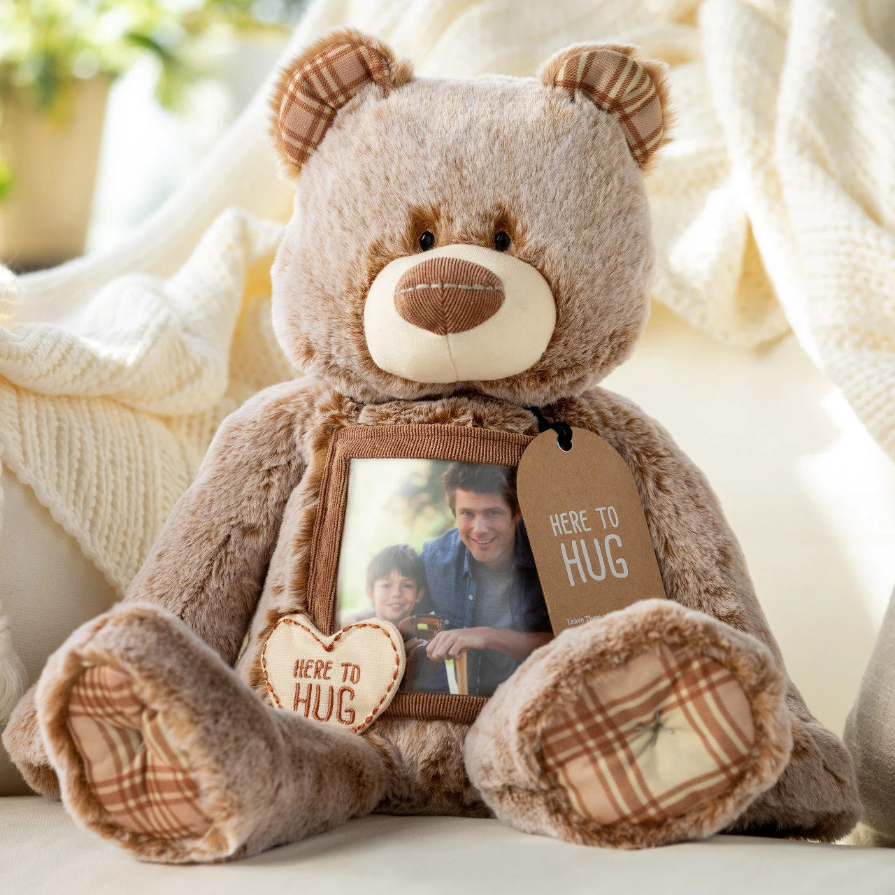 Here to Hug Bear thumbnail