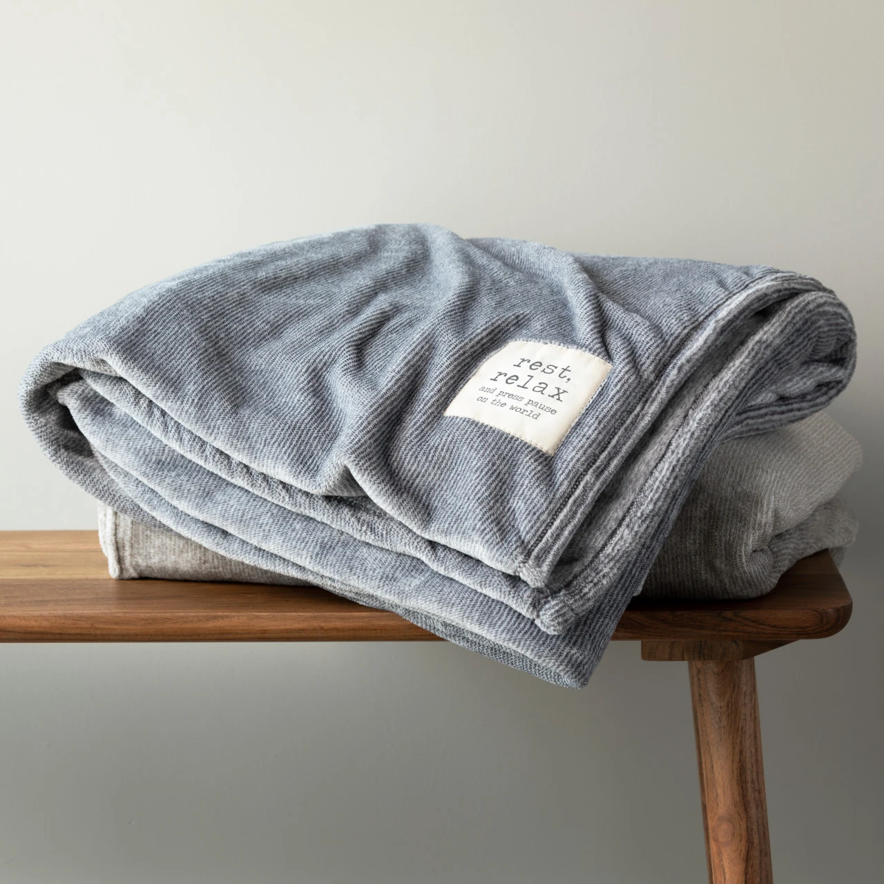 Together Time Me Time Gray Foot Pocket Blanket 60" x 70" thumbnail