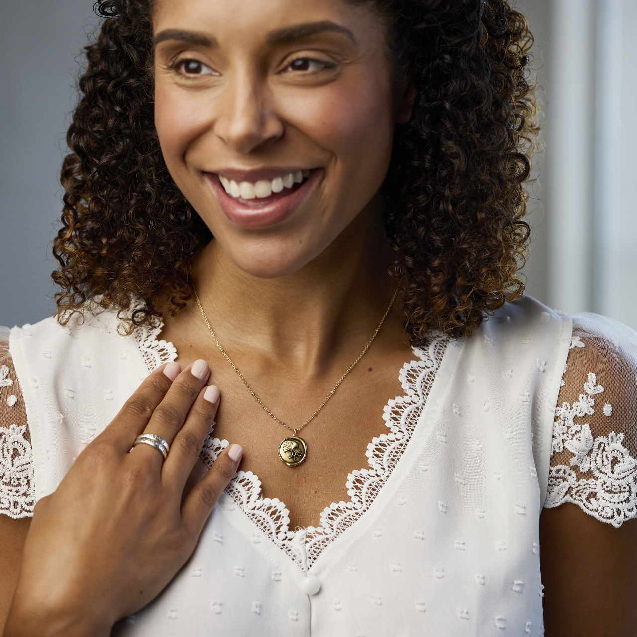 Dear You Necklace - Best Friend thumbnail