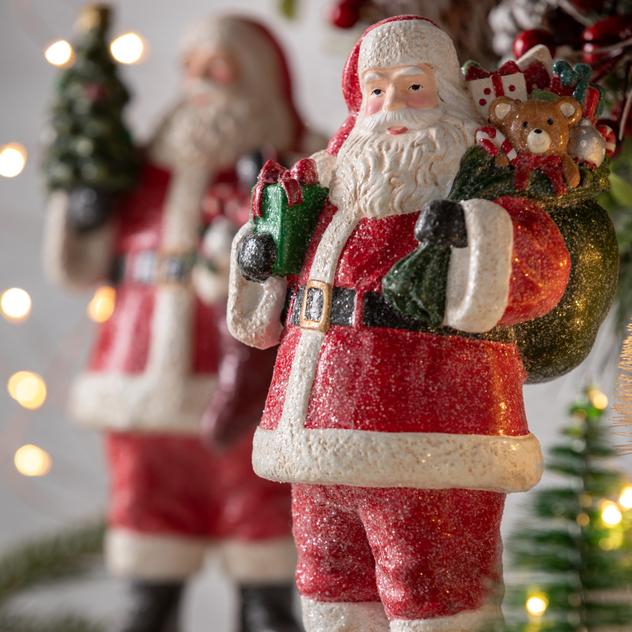 Santa Paper Pulp Figures - 2 Assorted thumbnail