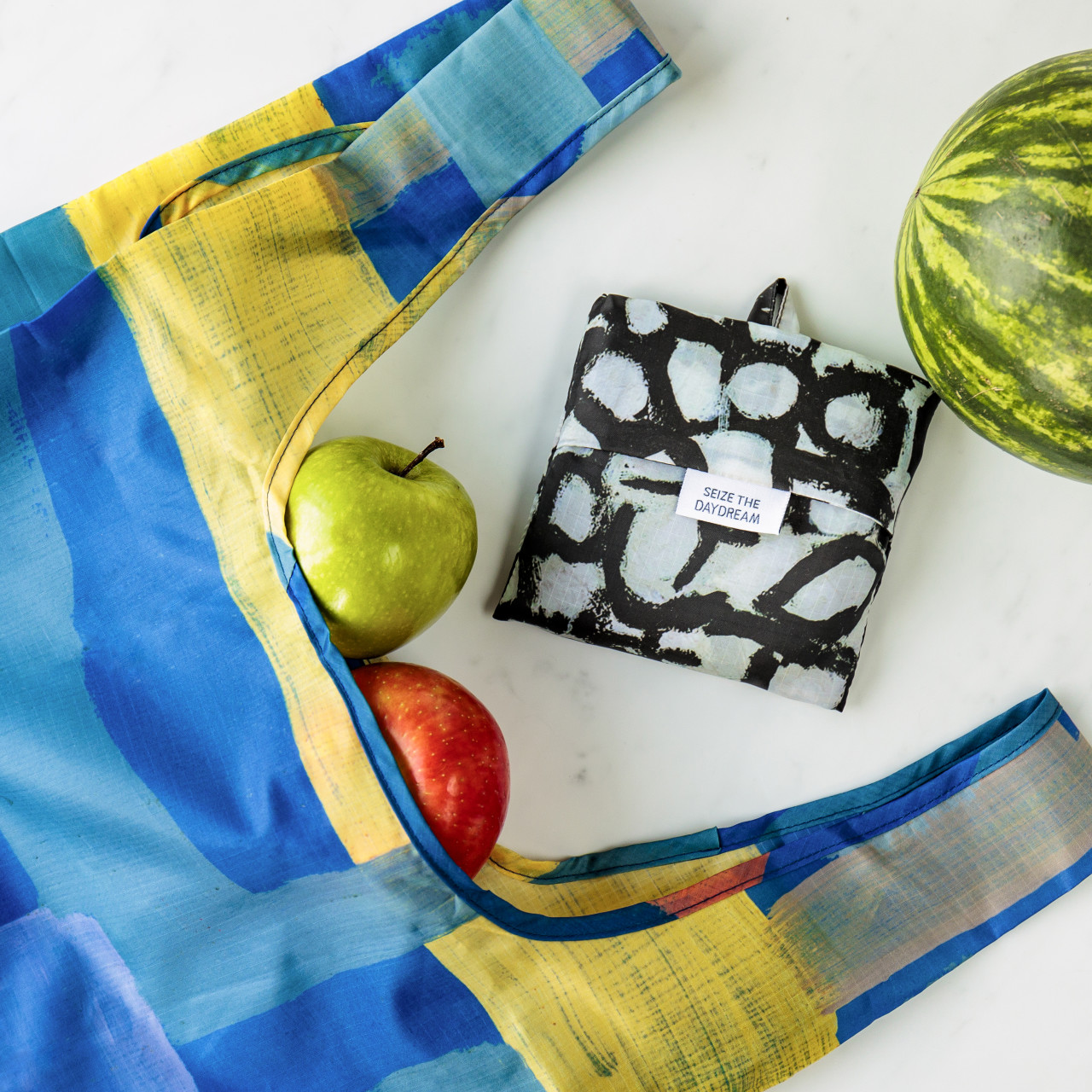 ArtLifting Tote - Off White and Black thumbnail