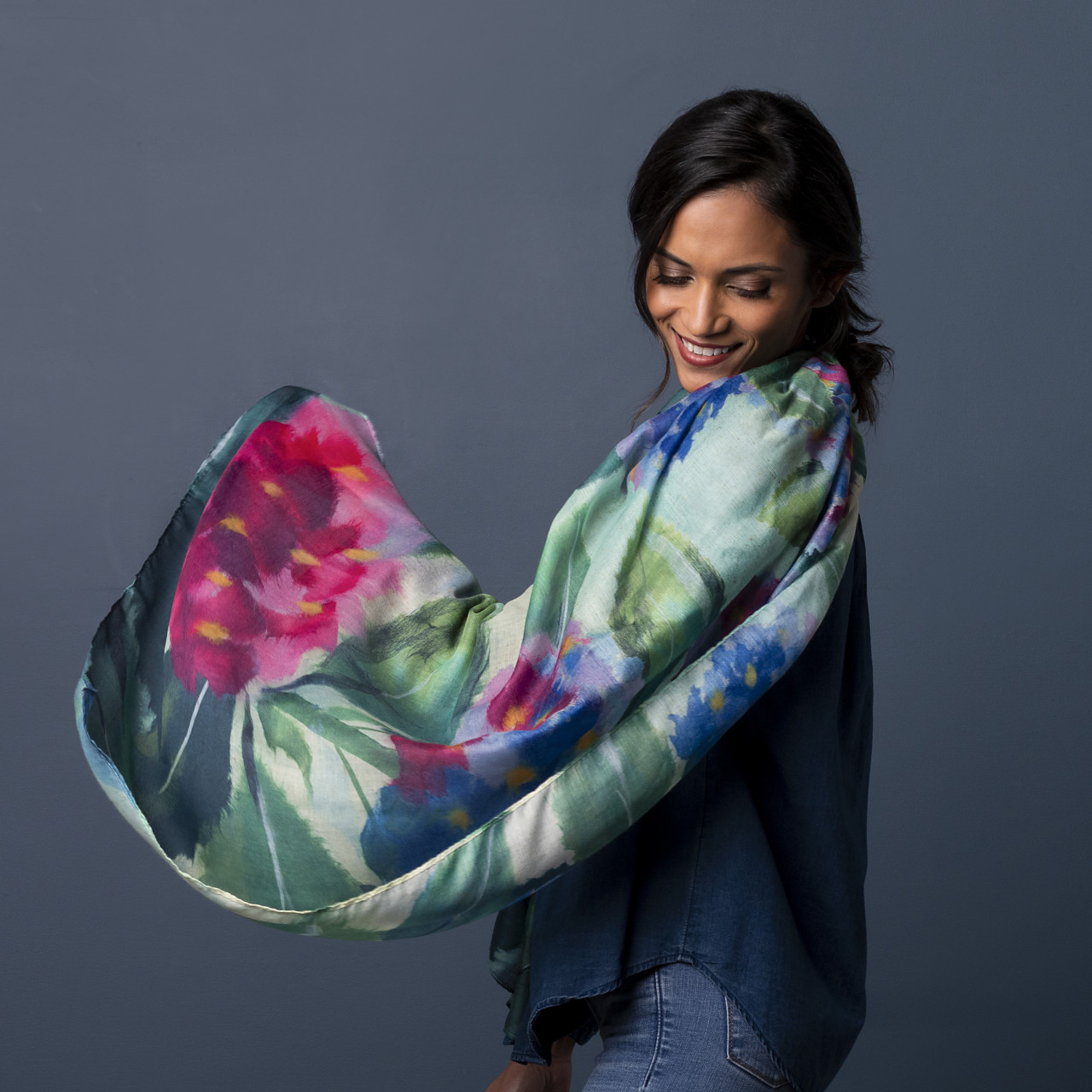 ArtLifting Rectangle Scarf Hydrangea Ajisai thumbnail