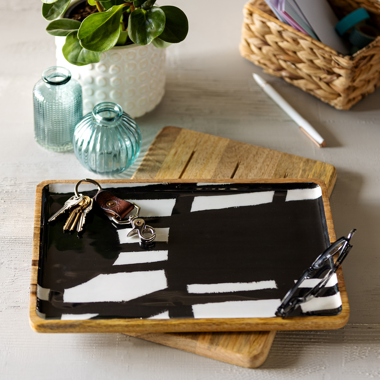 ArtLifting Medium Tray - Black & White thumbnail