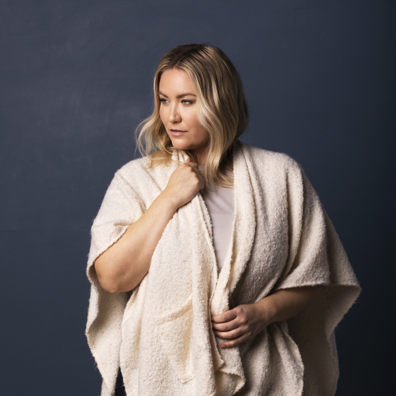 Cream Prayer Shrobe - Faith thumbnail