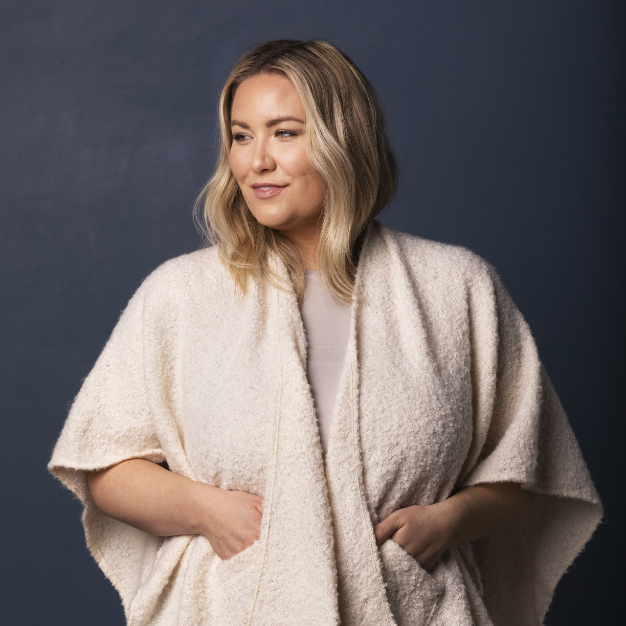 Cream Prayer Shrobe - Faith thumbnail