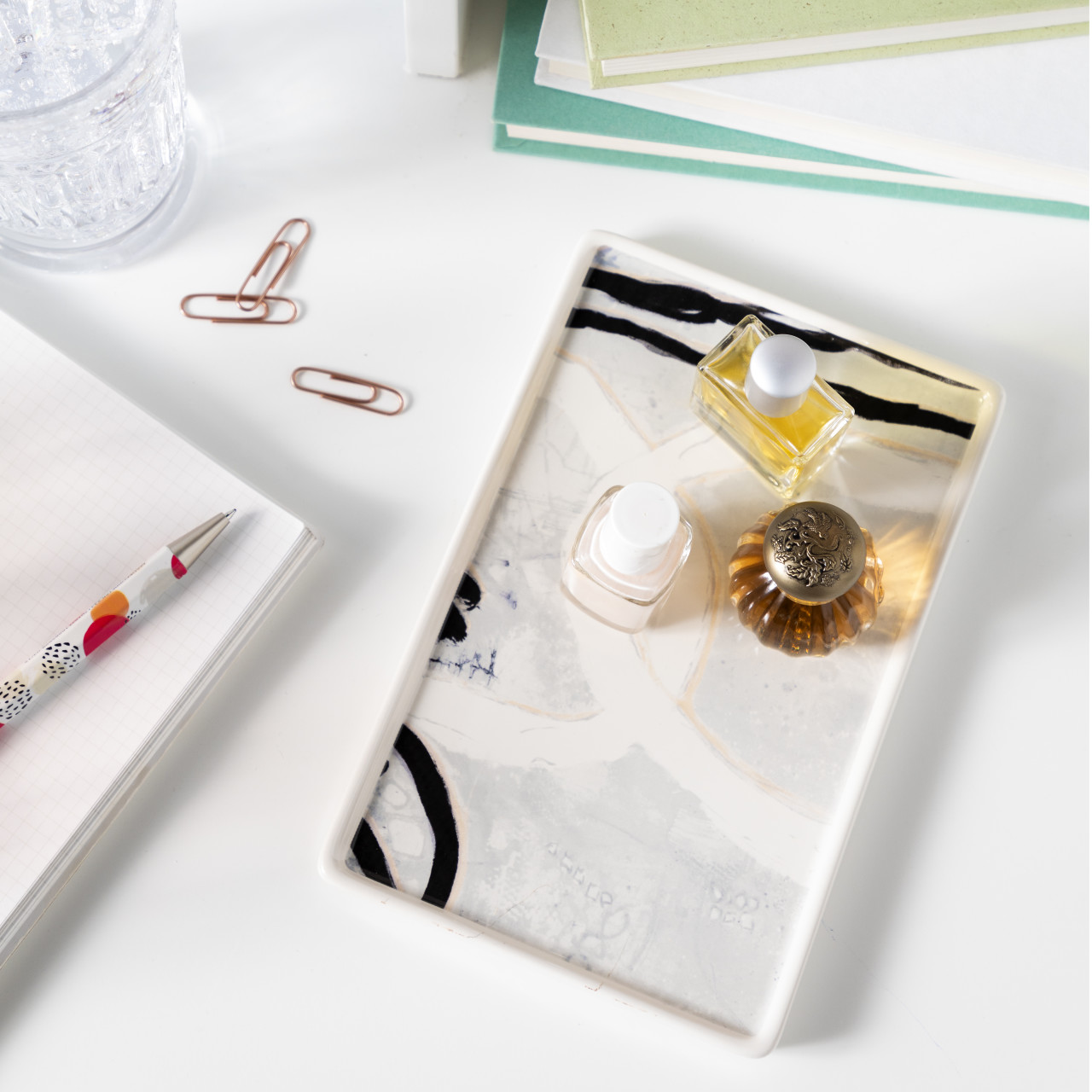 ArtLifting Small Tray - Black and White thumbnail