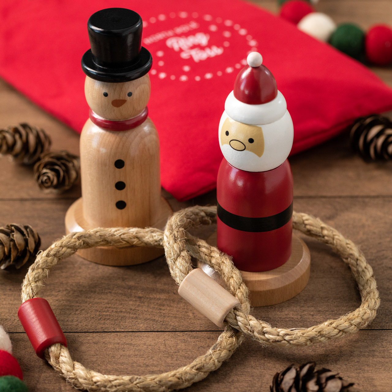 Santa & Snowman Character Ring Toss thumbnail