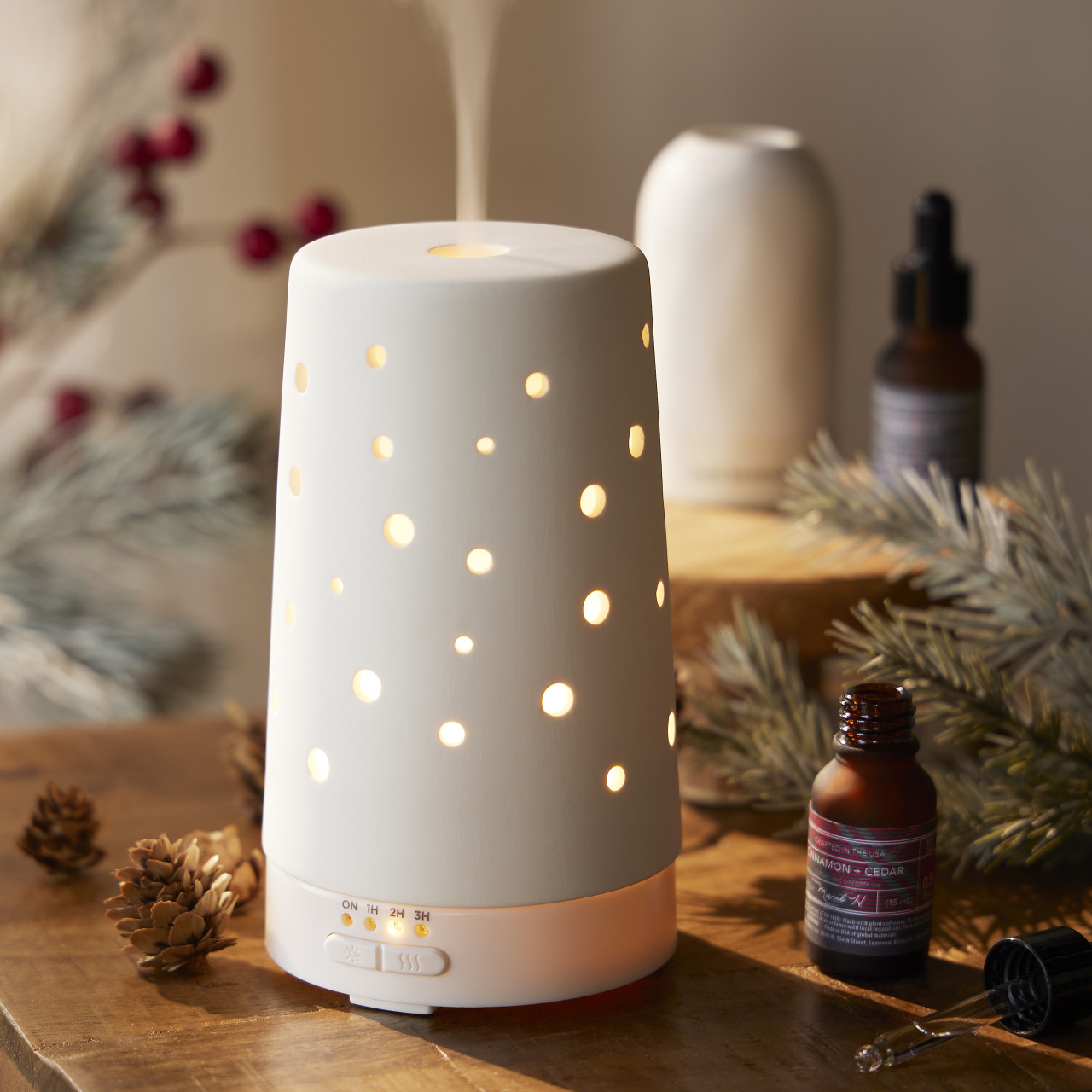 Cream Ceramic Ultrasonic Diffuser thumbnail